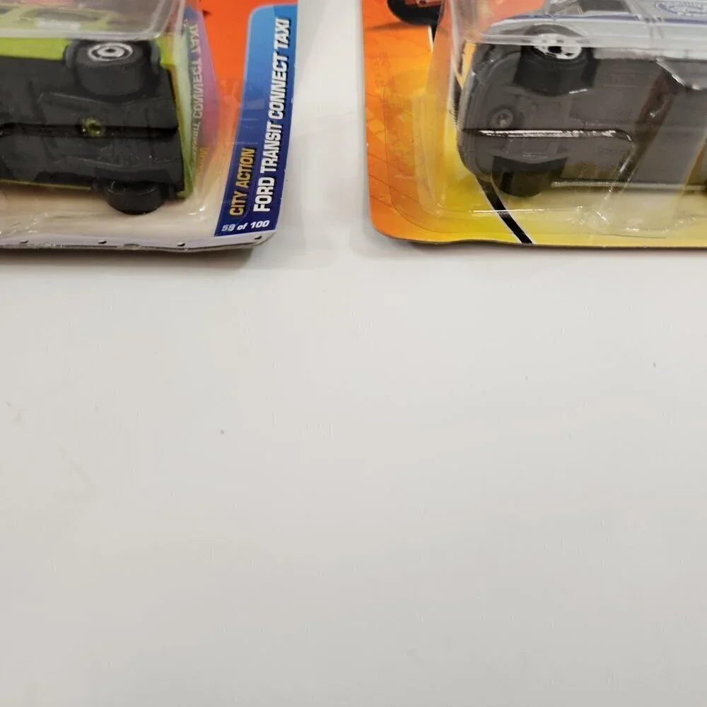 Matchbox Ford Transit Vans Taxi MBX Metal Diecast Cars Lot of 5 New MOC - Picture 11 of 16